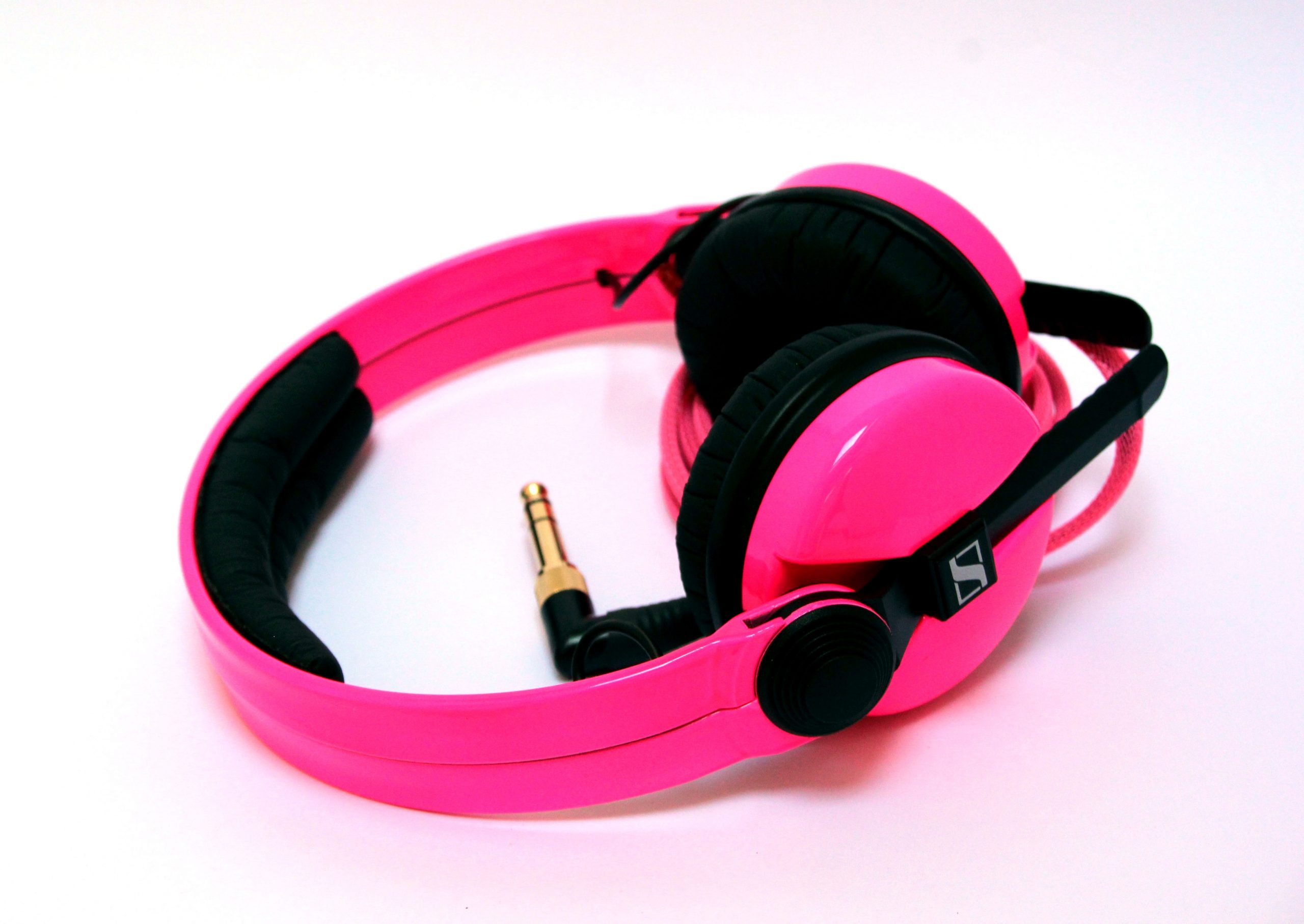 Pink best sale sennheiser headphones